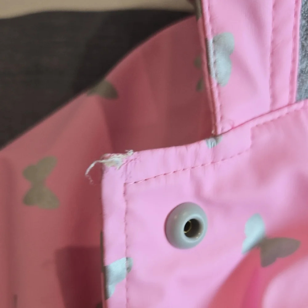 Hatley Pink Butterfly Raincoat for Kids, GUC, Rainy Weather Warm Durable, 3T - Picture 12 of 12